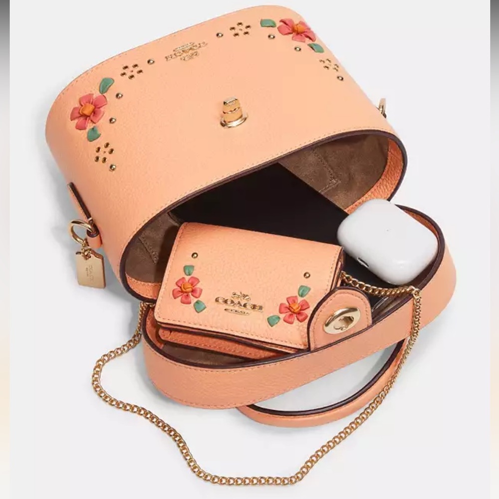 NWT Authentic Coach Kay Crossbody With Floral Whipstitch - Picture 5 of 14
